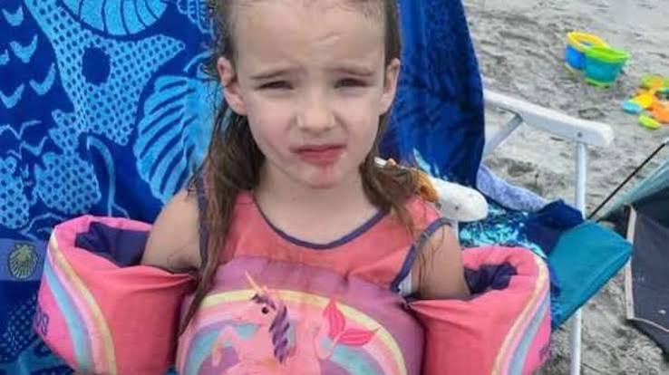 Saylor Hayes – Death, obituary, Pawleys Island – 5-year-old nonverbal girl found dead after disappearance; parents charged with child endangerment